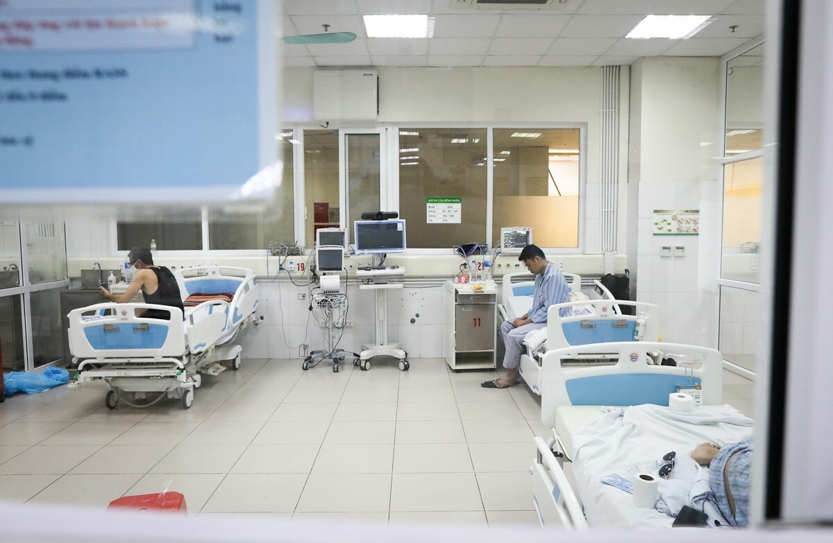37 bệnh nhân Covid-19 xét nghiệm âm tính
