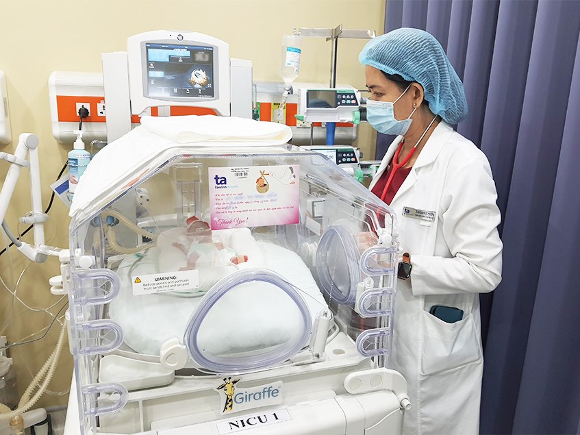 Với sự phát triển của y học hiện đại, trẻ sinh non có cơ hội phát triển khỏe mạnh. Ảnh: Tâm Anh